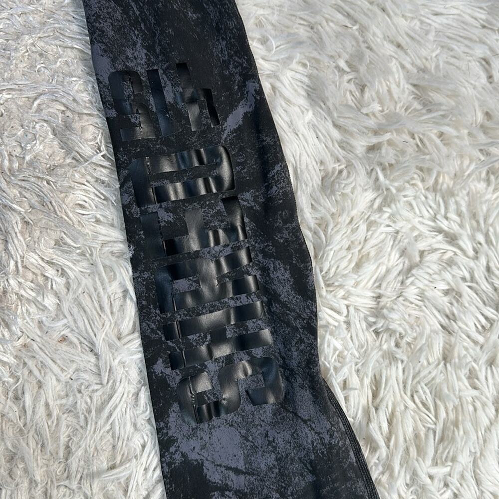 Lululemon Fast & Free 7/8 Tight II *Nulux 25" - Picture 2 of 6